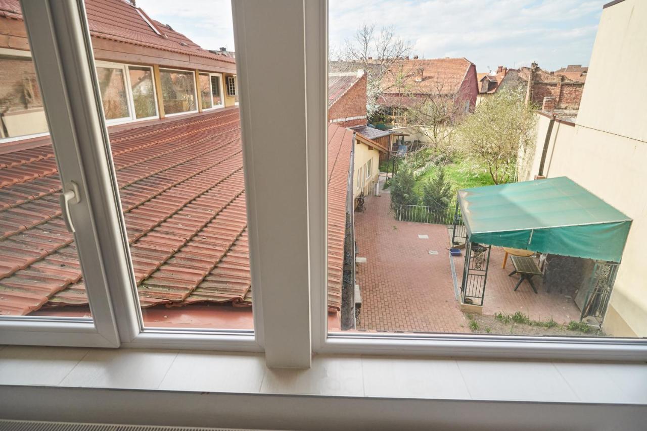Hostel Zen House Temešvár Exteriér fotografie